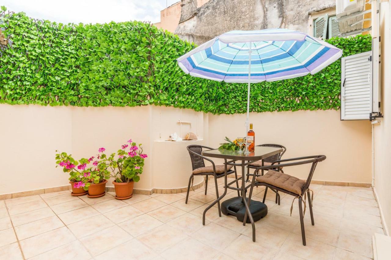 Margreco In Garitsa Villa Corfu  Buitenkant foto